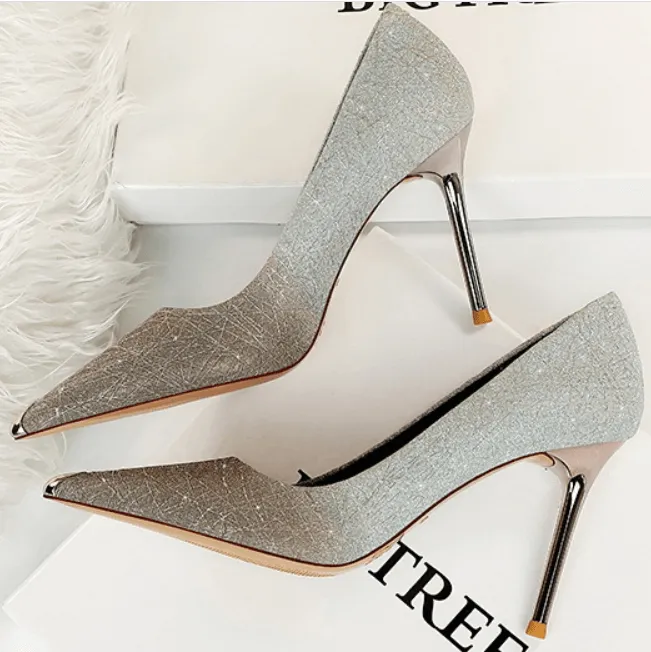 Fashion Sequin Point Toe Slip On Pumps