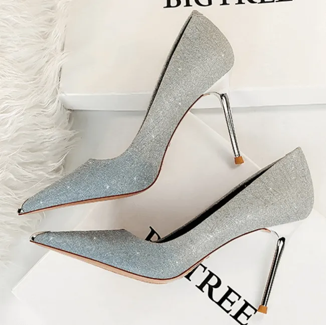 Fashion Sequin Point Toe Slip On Pumps