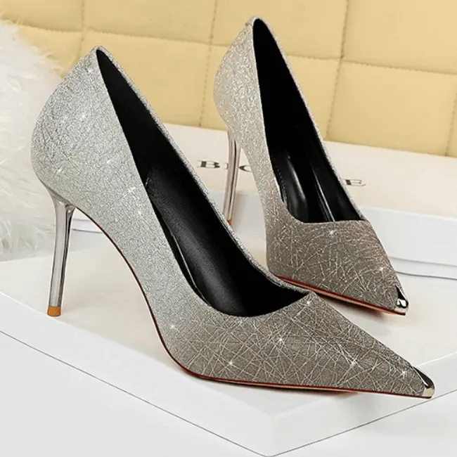 Fashion Sequin Point Toe Slip On Pumps