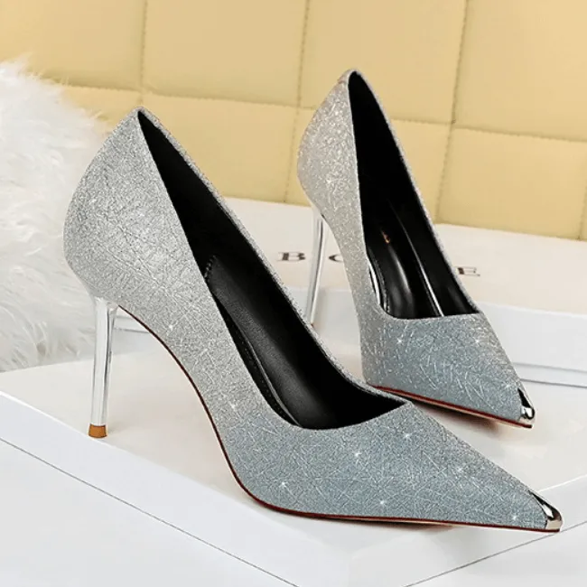 Fashion Sequin Point Toe Slip On Pumps